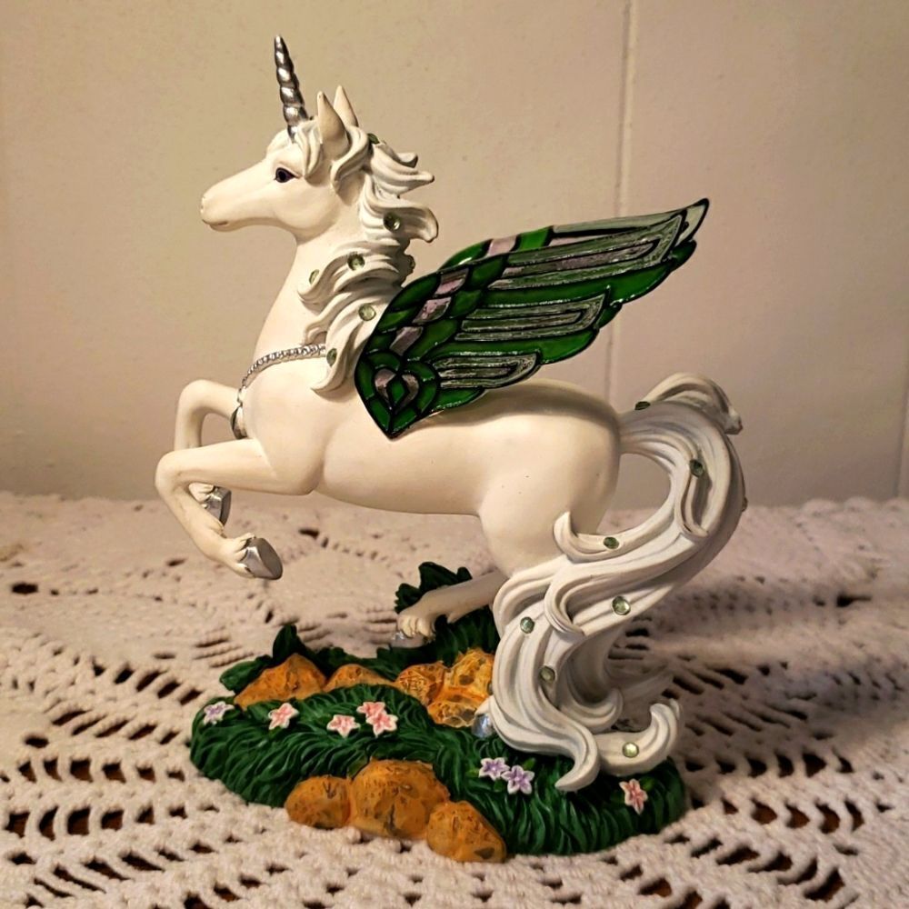 Hamilton Collection "Peridot Grandeur" - Jeweled Reflections Unicorn Collection